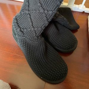 Sweater/knit ugg boots